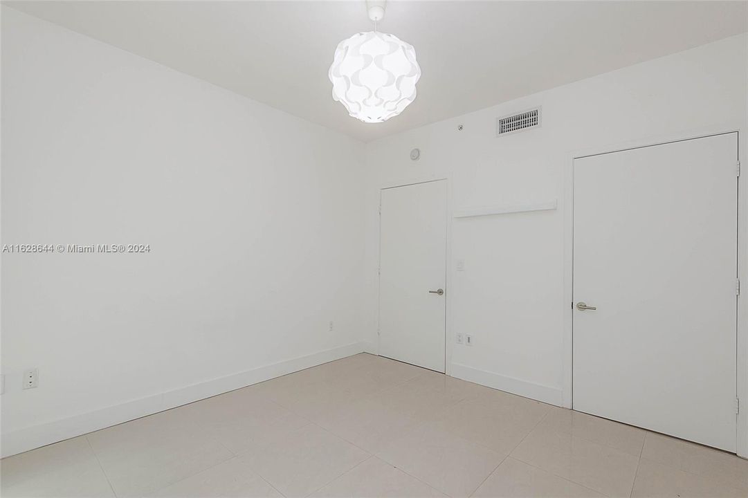 最近租的: $5,750 (2 贝兹, 2 浴室, 1700 平方英尺)