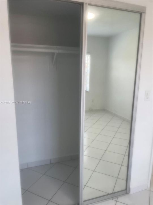 Recently Rented: $1,750 (1 beds, 1 baths, 580 Square Feet)