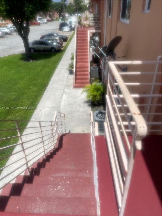 Recently Rented: $1,750 (1 beds, 1 baths, 580 Square Feet)