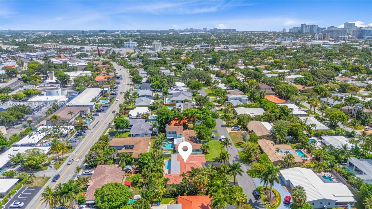 Active With Contract: $1,249,000 (3 beds, 3 baths, 2042 Square Feet)