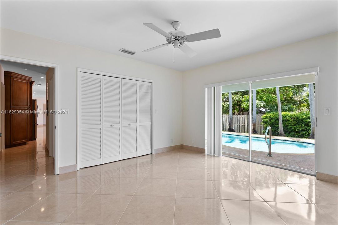 Bedroom 3 with cabana bath next to it