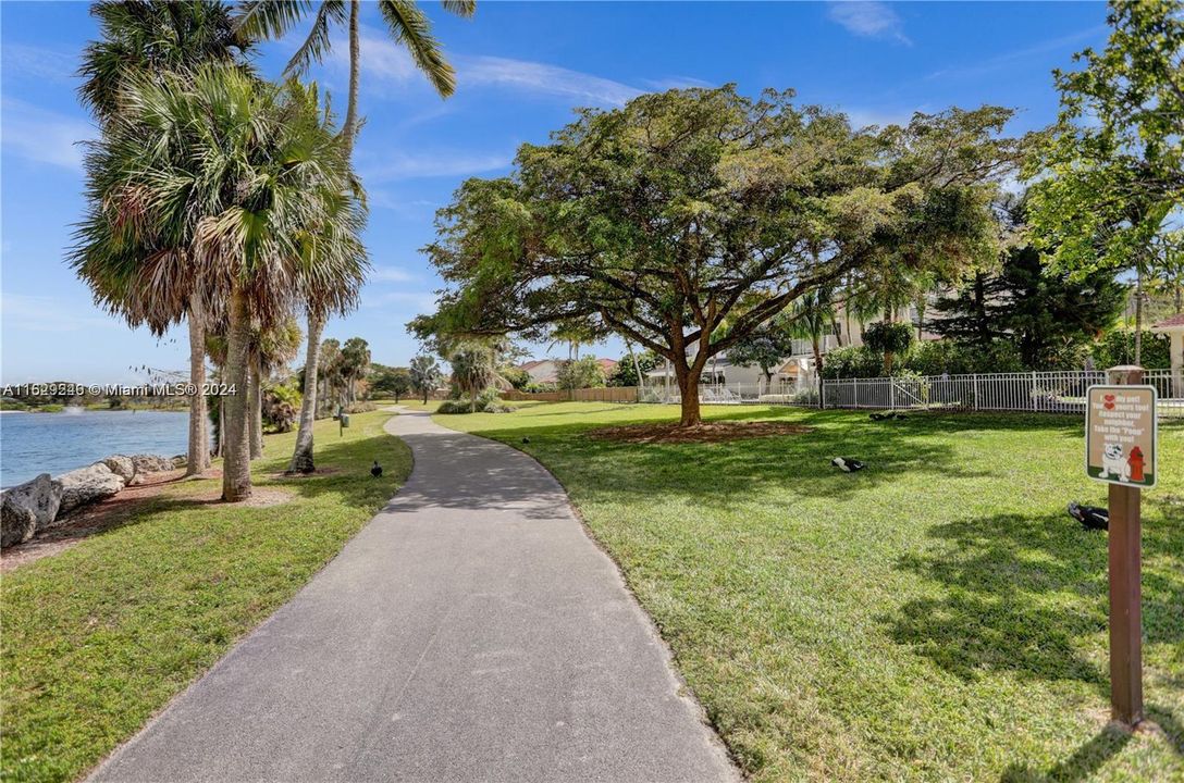 Active With Contract: $699,900 (4 beds, 2 baths, 1692 Square Feet)