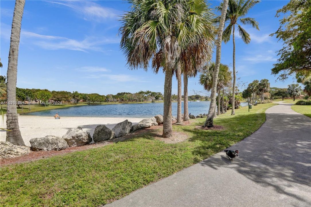 Active With Contract: $699,900 (4 beds, 2 baths, 1692 Square Feet)