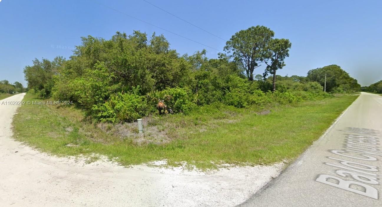 En Venta: $155,000 (2.50 acres)