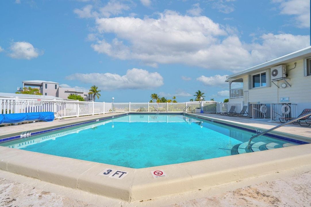 For Sale: $1,250,000 (3 beds, 2 baths, 0 Square Feet)