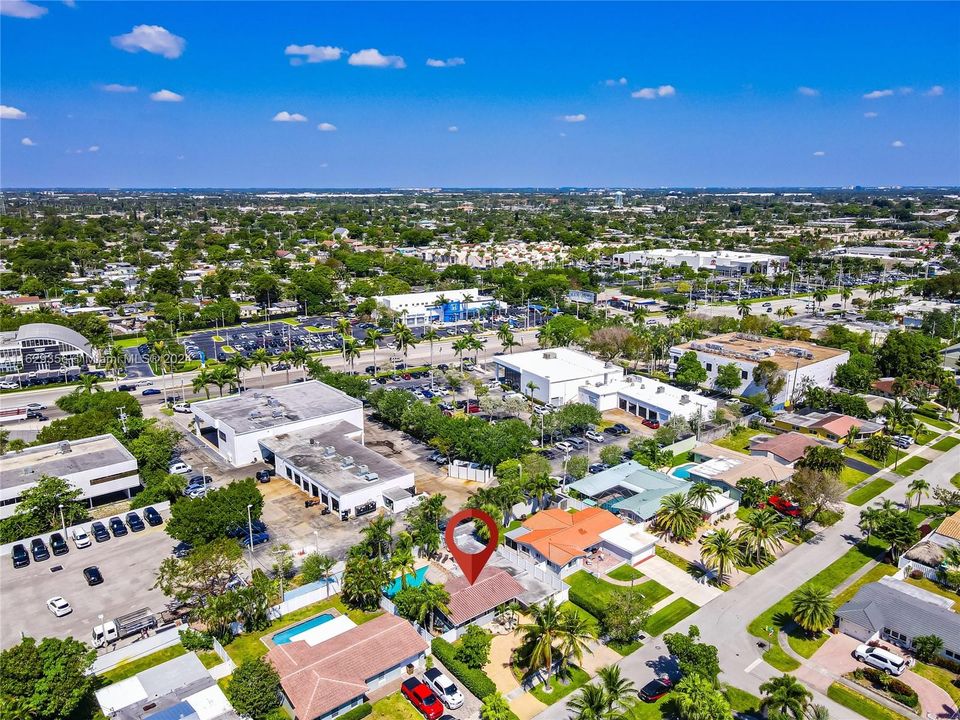 For Sale: $750,000 (3 beds, 3 baths, 1354 Square Feet)