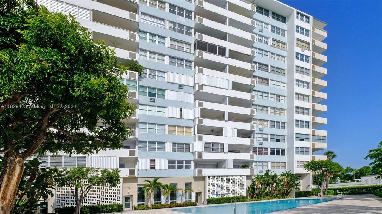 En Venta: $705,000 (1 camas, 1 baños, 790 Pies cuadrados)