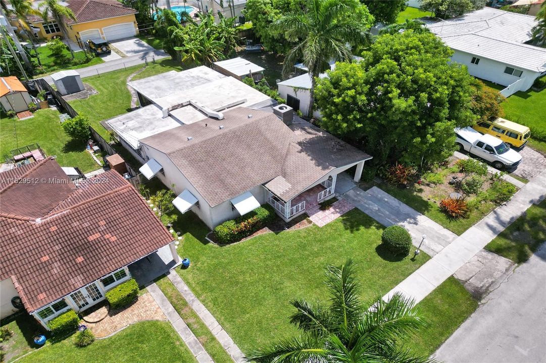 Recently Sold: $599,000 (3 beds, 2 baths, 1440 Square Feet)