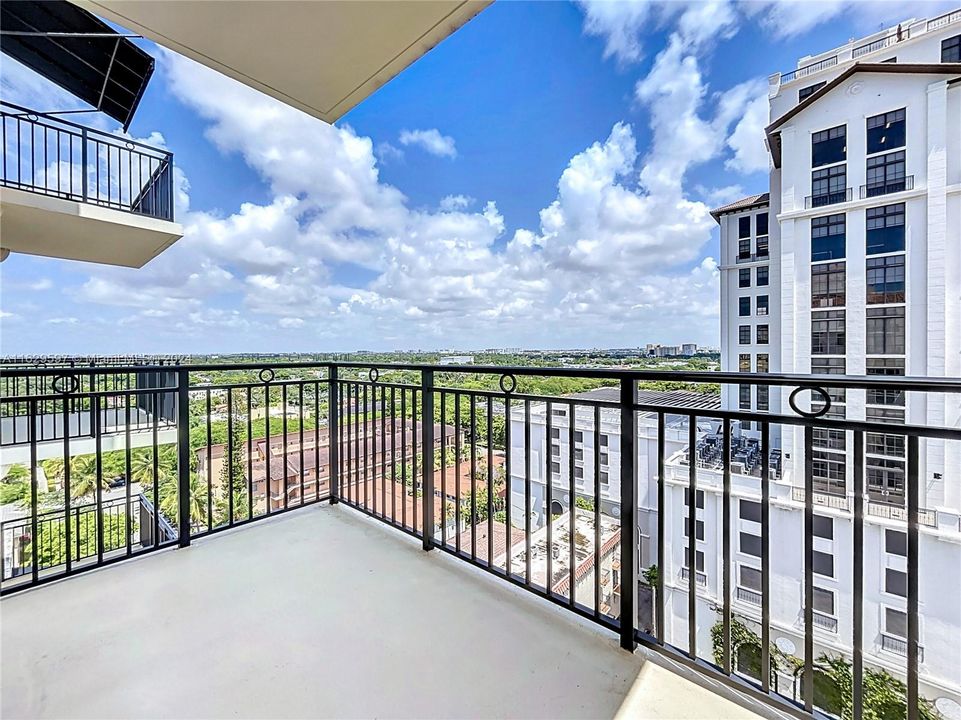 Recently Sold: $525,000 (1 beds, 1 baths, 780 Square Feet)