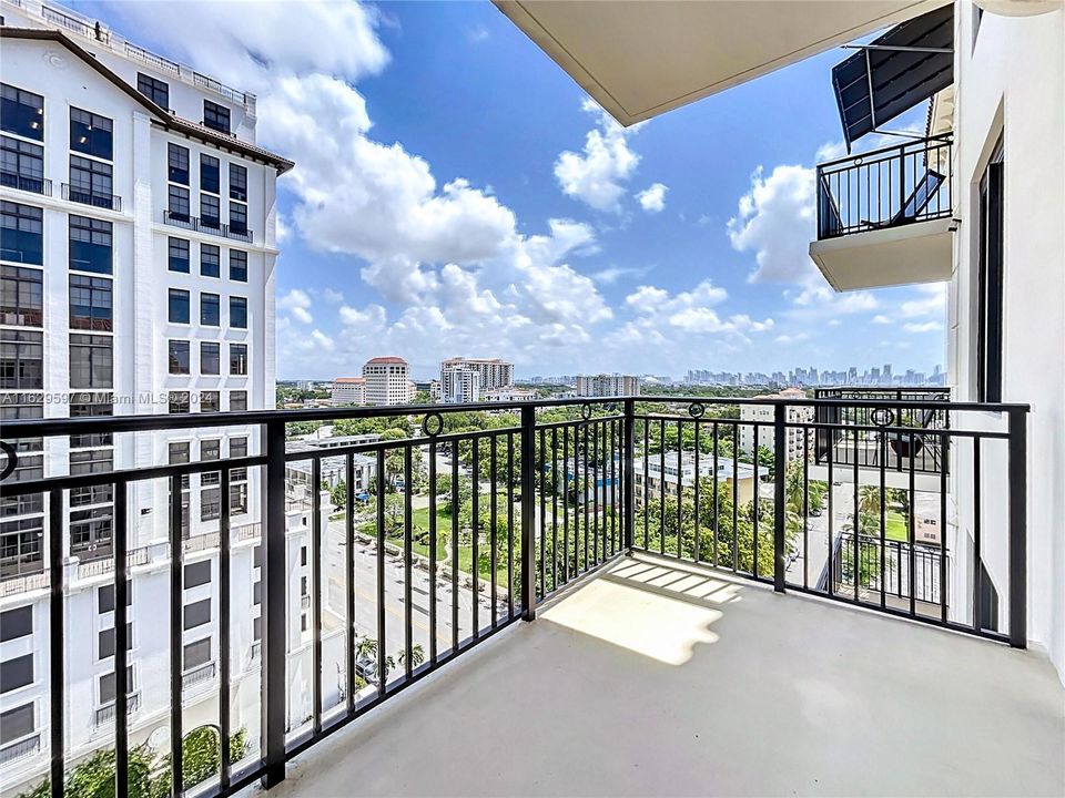 Recently Sold: $525,000 (1 beds, 1 baths, 780 Square Feet)