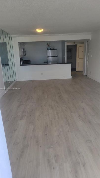 En Venta: $229,500 (1 camas, 2 baños, 868 Pies cuadrados)