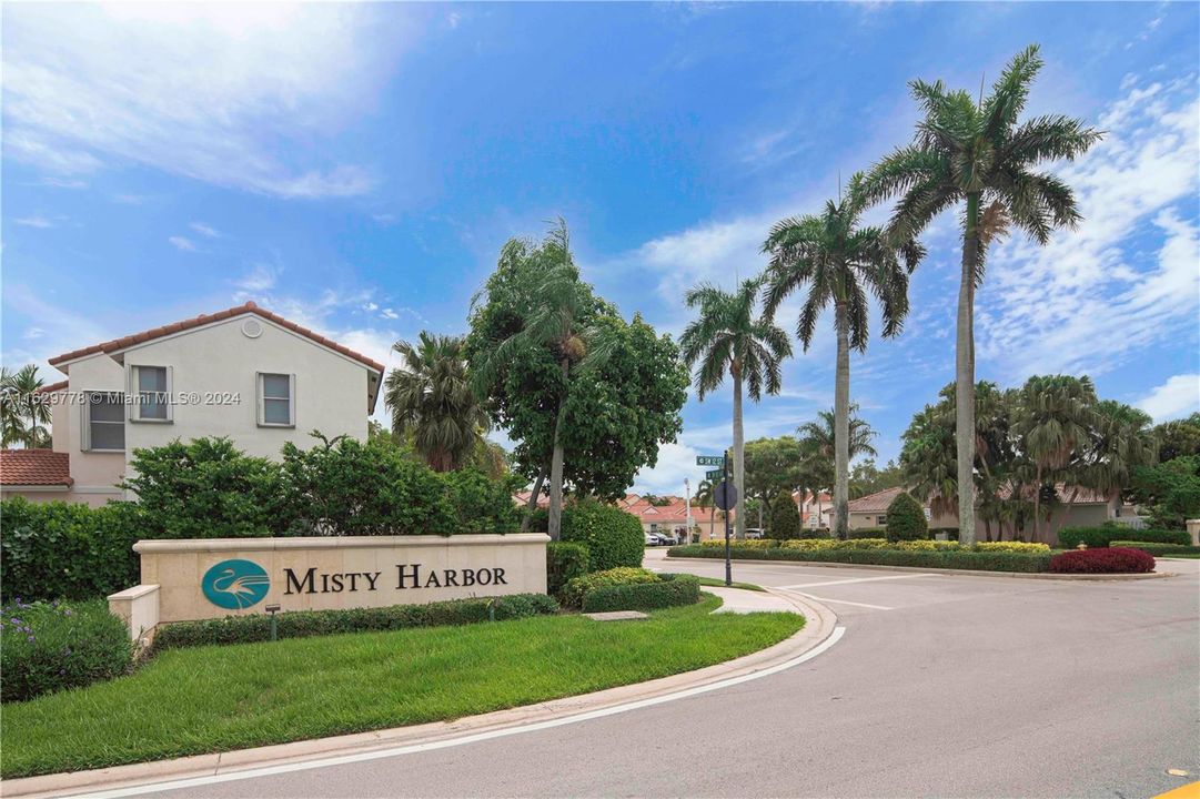 Recently Sold: $575,000 (3 beds, 2 baths, 1517 Square Feet)