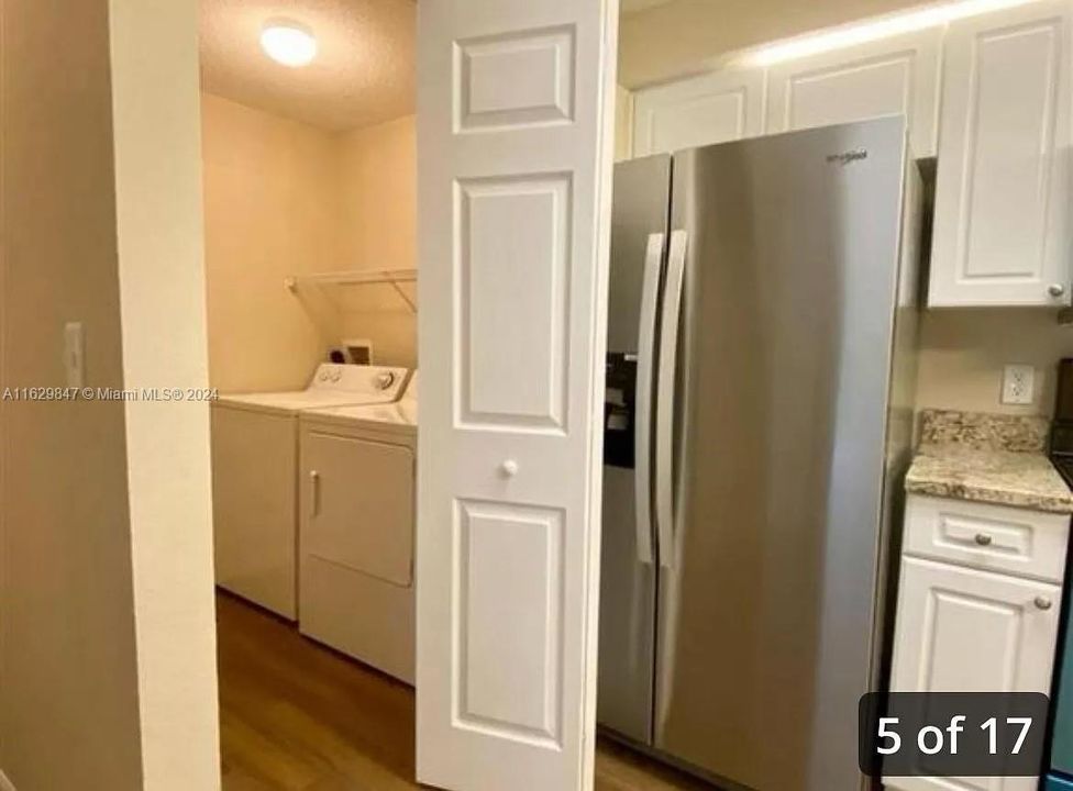 Recently Rented: $2,300 (2 beds, 1 baths, 987 Square Feet)