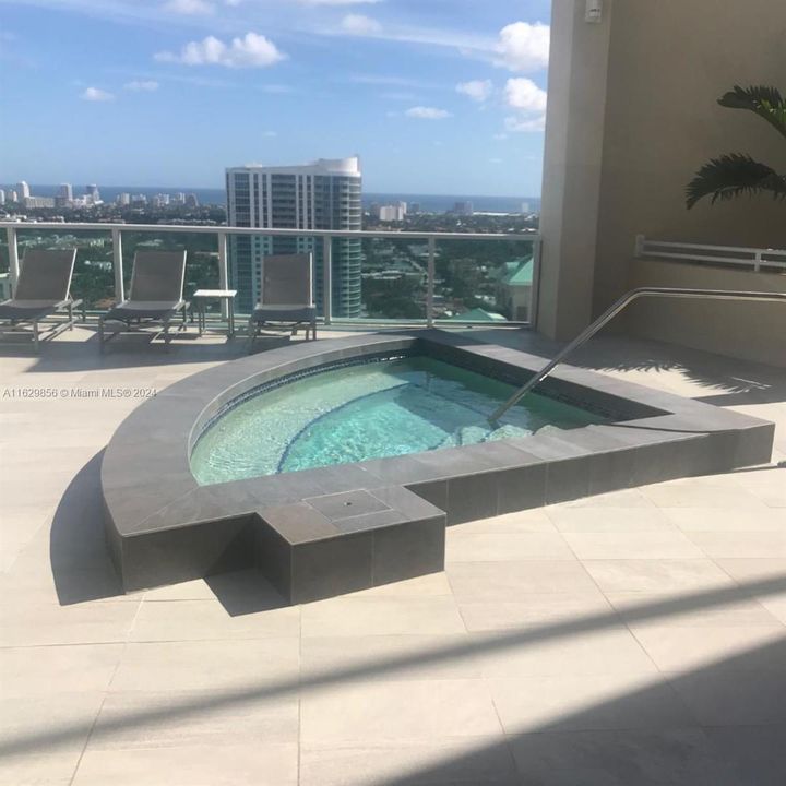 Rooftop Spa