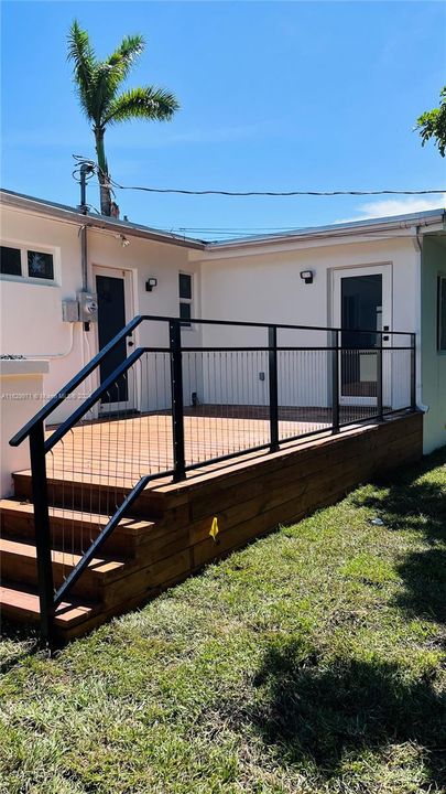 En Venta: $580,000 (3 camas, 2 baños, 1260 Pies cuadrados)