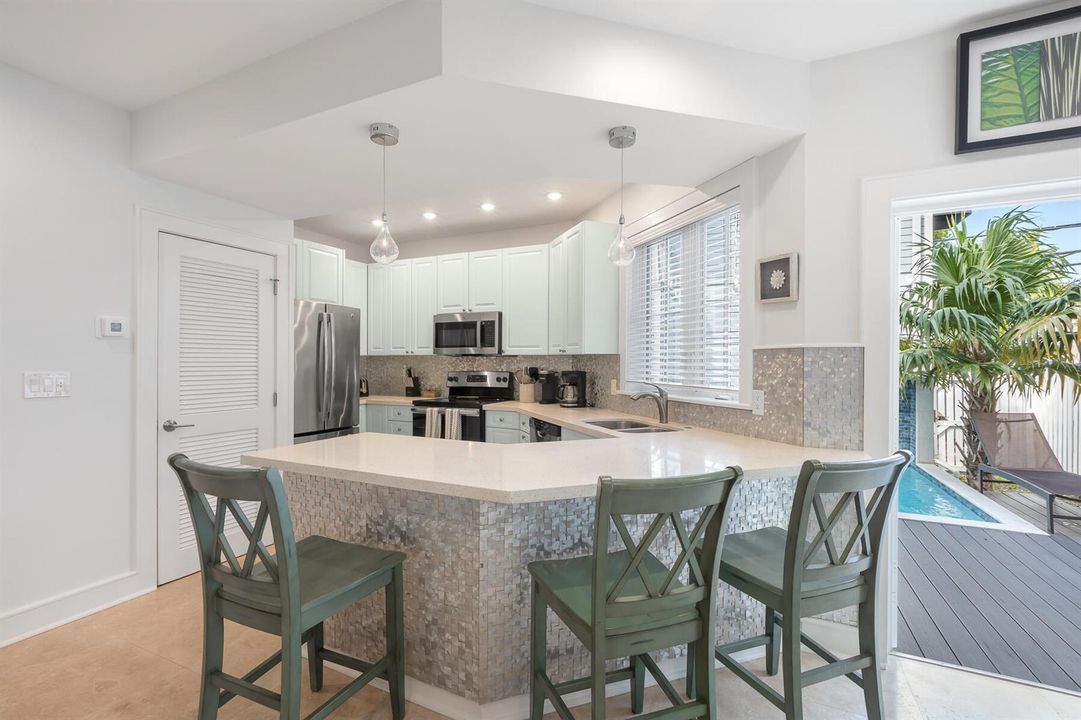 1011 SIMONTON ST #1 WEB-10