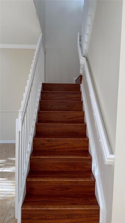 最近租的: $2,850 (3 贝兹, 2 浴室, 1390 平方英尺)