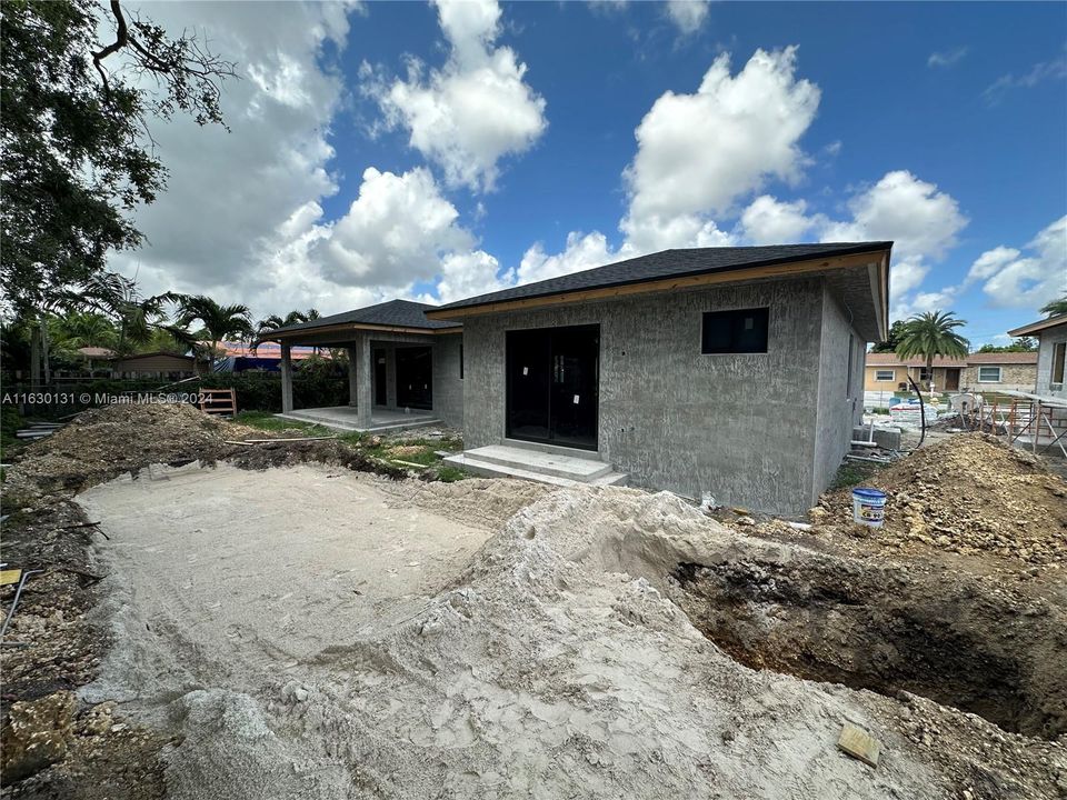 En Venta: $899,900 (4 camas, 4 baños, 2071 Pies cuadrados)