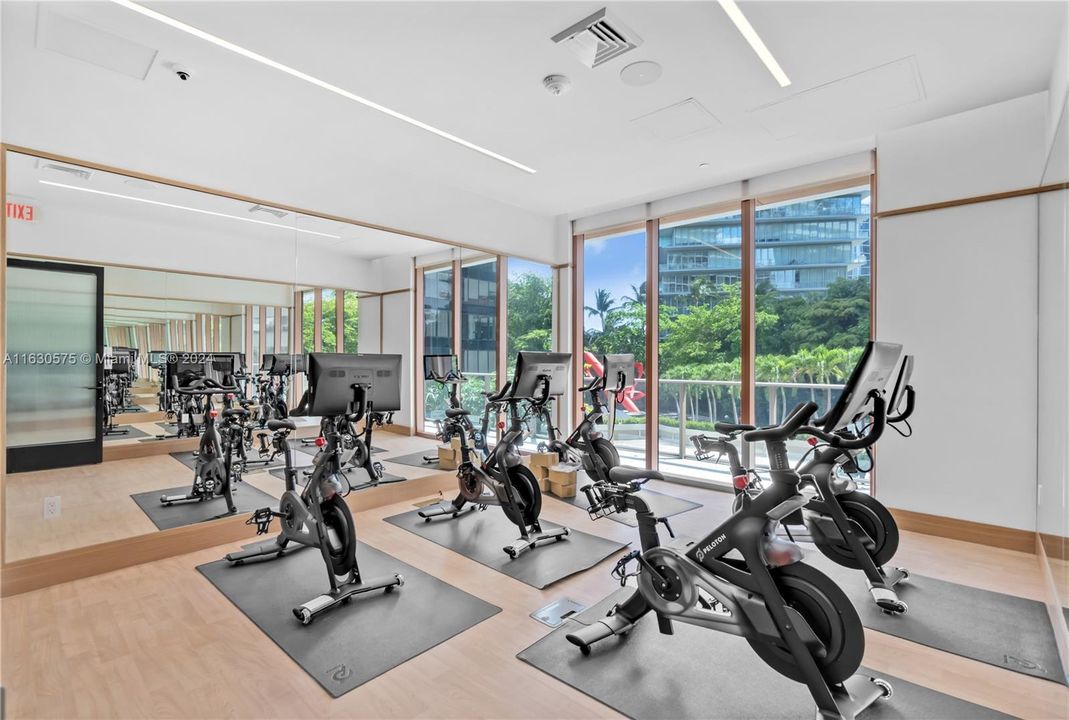 Active With Contract: $1,075,000 (1 beds, 1 baths, 0 Square Feet)