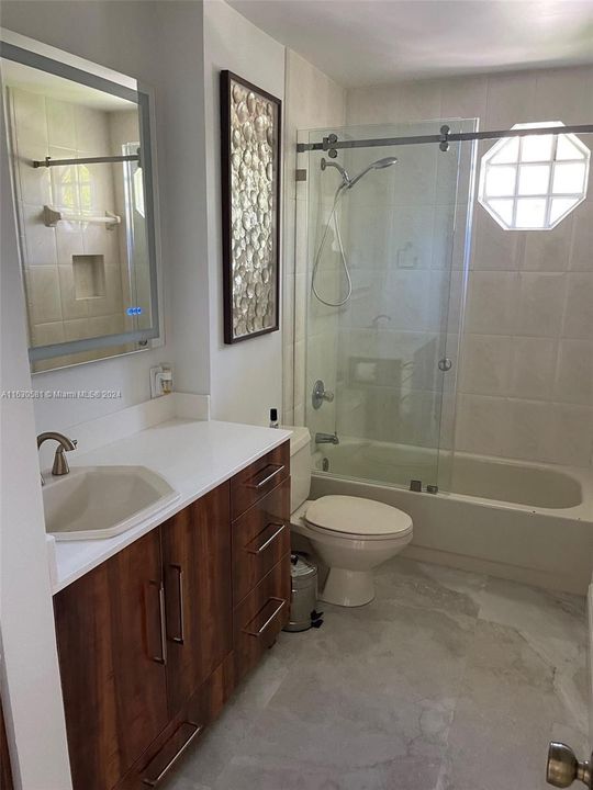 Recently Rented: $5,800 (4 beds, 3 baths, 3501 Square Feet)