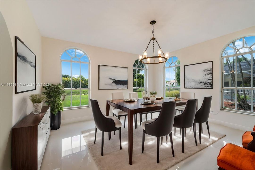 Recently Rented: $5,800 (4 beds, 3 baths, 3501 Square Feet)