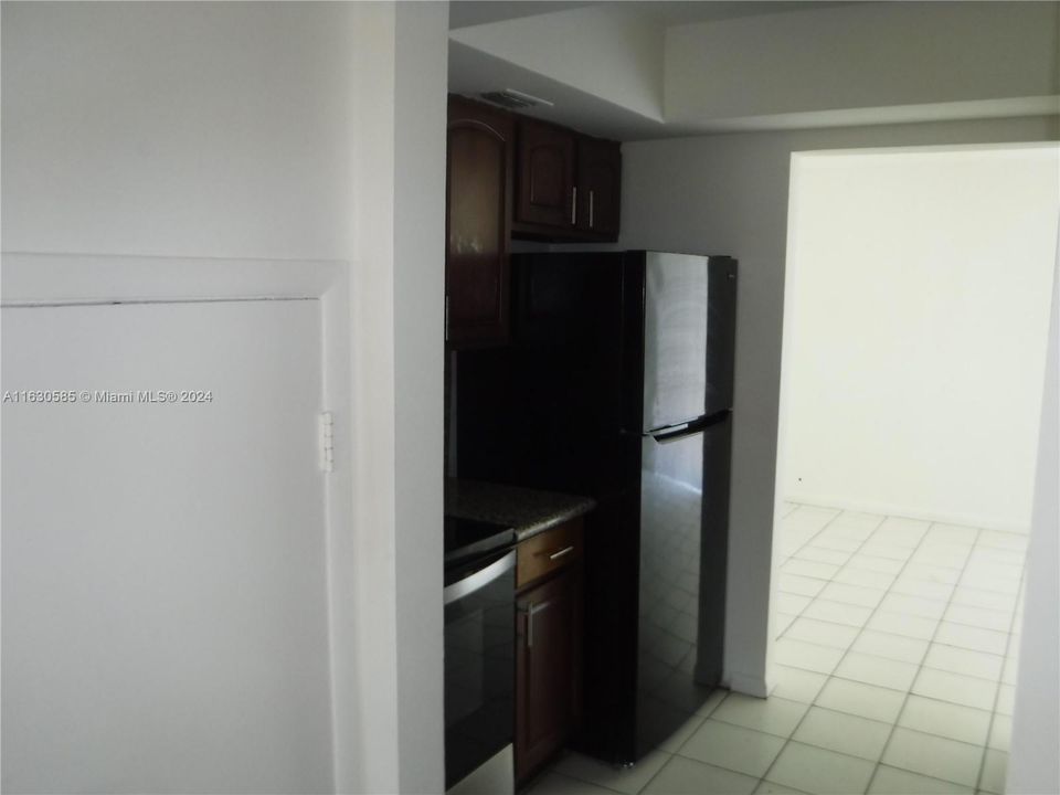 Recently Rented: $2,600 (3 beds, 2 baths, 0 Square Feet)