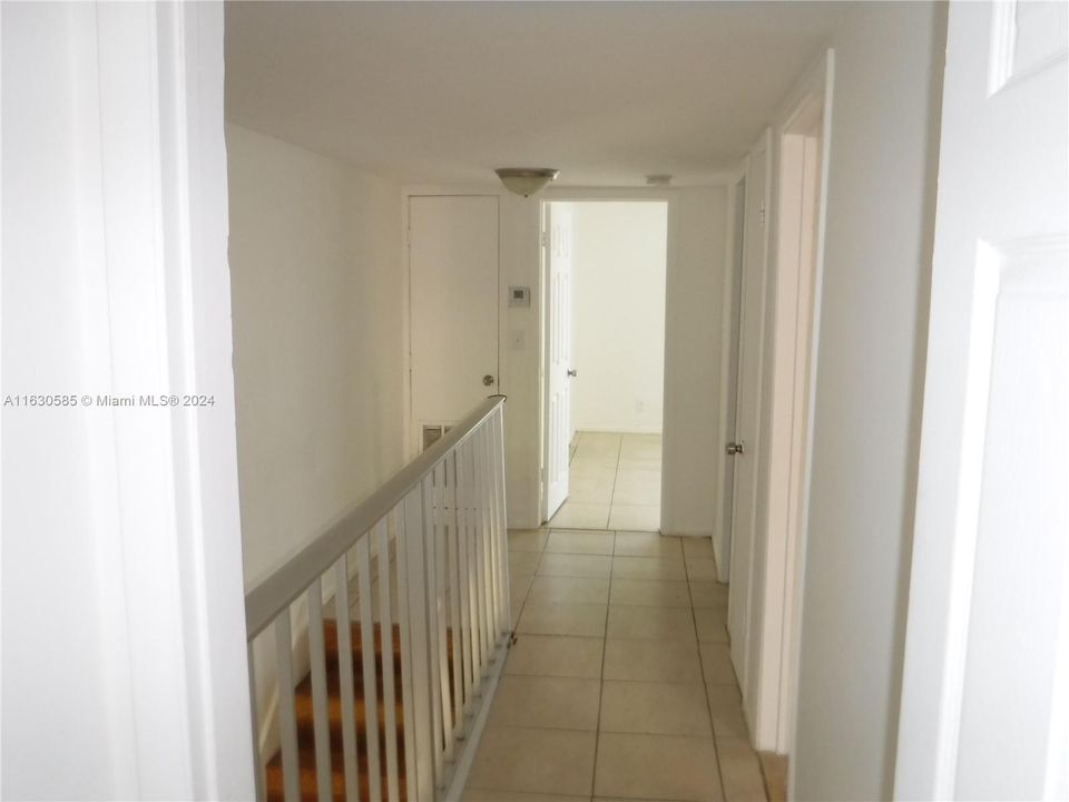 Recently Rented: $2,600 (3 beds, 2 baths, 0 Square Feet)