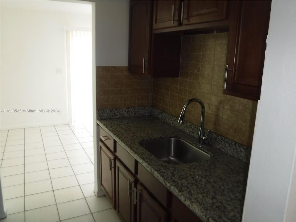 Recently Rented: $2,600 (3 beds, 2 baths, 0 Square Feet)