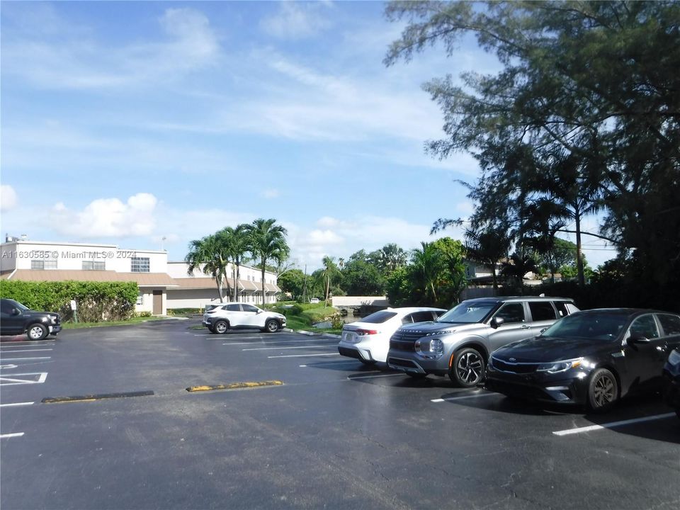 Recently Rented: $2,600 (3 beds, 2 baths, 0 Square Feet)