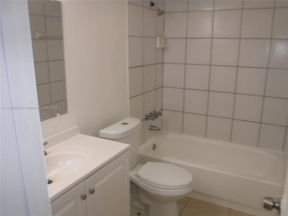 Recently Rented: $2,600 (3 beds, 2 baths, 0 Square Feet)