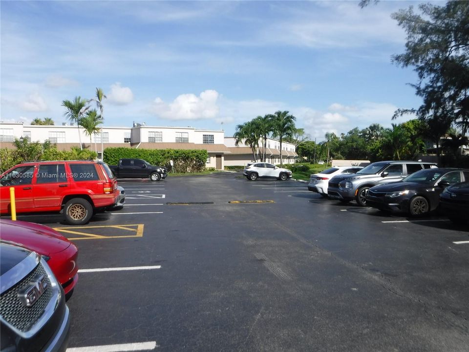 Recently Rented: $2,600 (3 beds, 2 baths, 0 Square Feet)