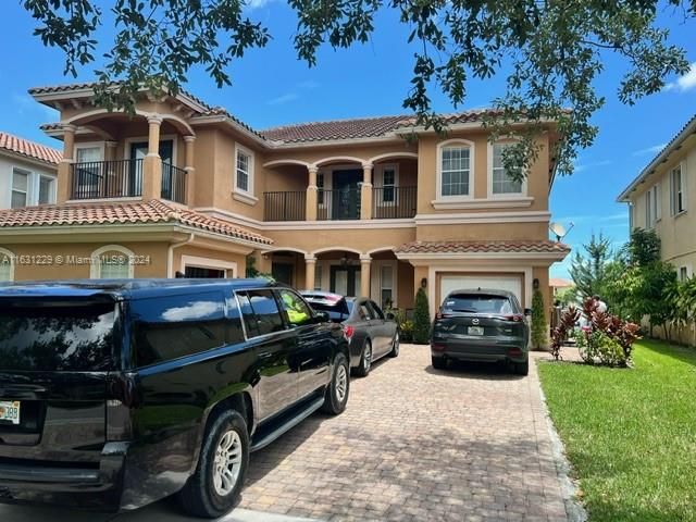 For Sale: $799,000 (5 beds, 4 baths, 3393 Square Feet)