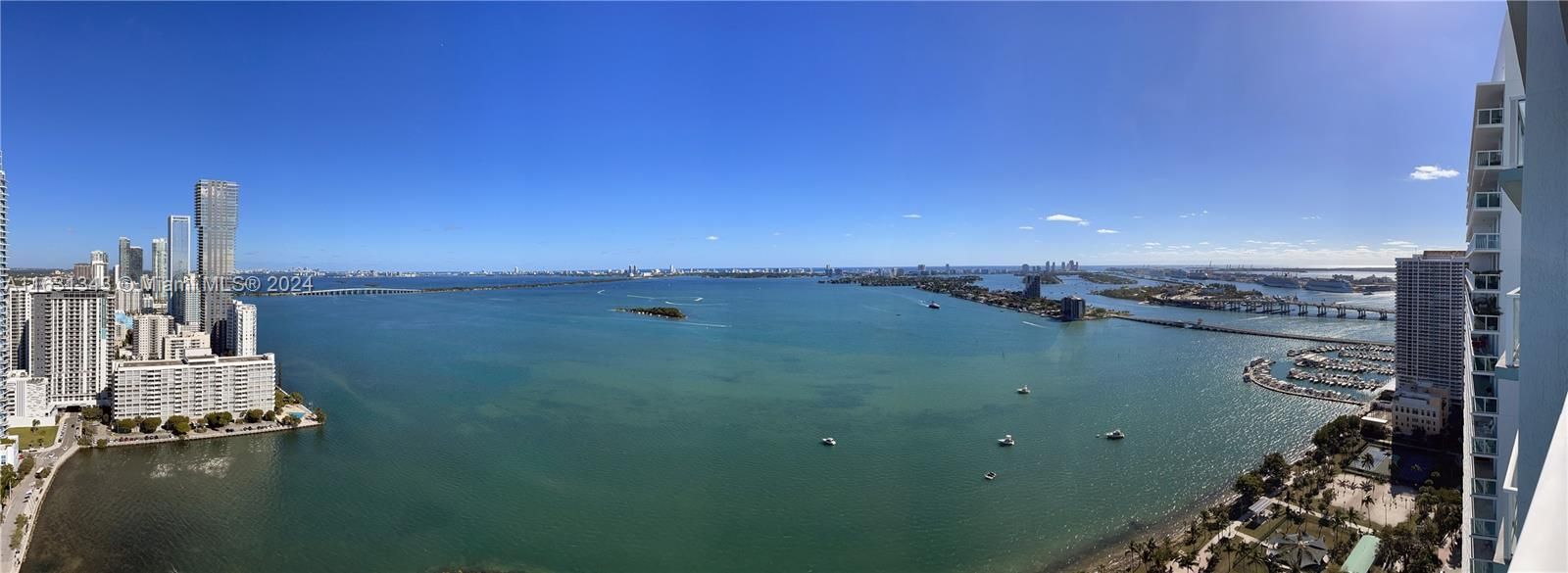 Recently Rented: $4,600 (2 beds, 2 baths, 1400 Square Feet)