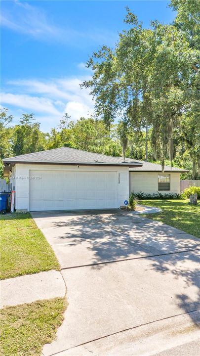 For Sale: $375,000 (3 beds, 2 baths, 1224 Square Feet)