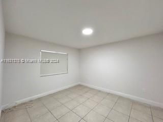 Recently Sold: $289,900 (3 beds, 2 baths, 1196 Square Feet)