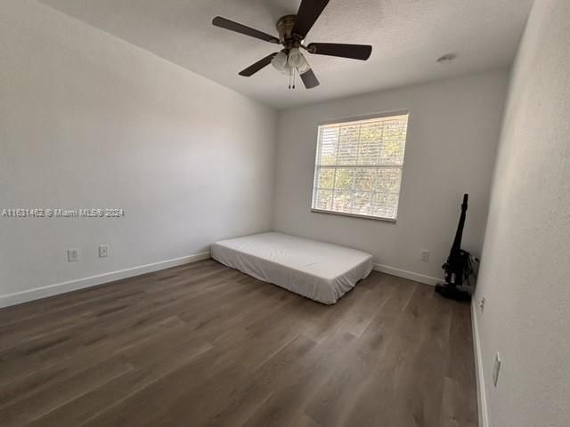 For Rent: $1,500 (1 beds, 1 baths, 1445 Square Feet)