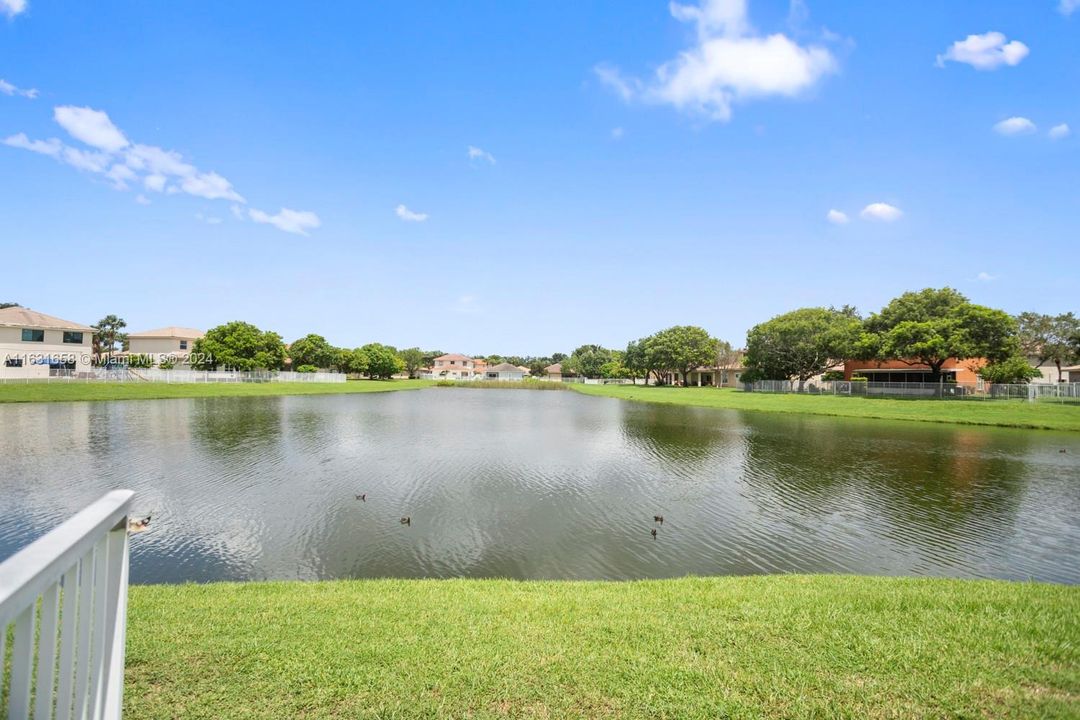 Active With Contract: $850,000 (5 beds, 3 baths, 2895 Square Feet)