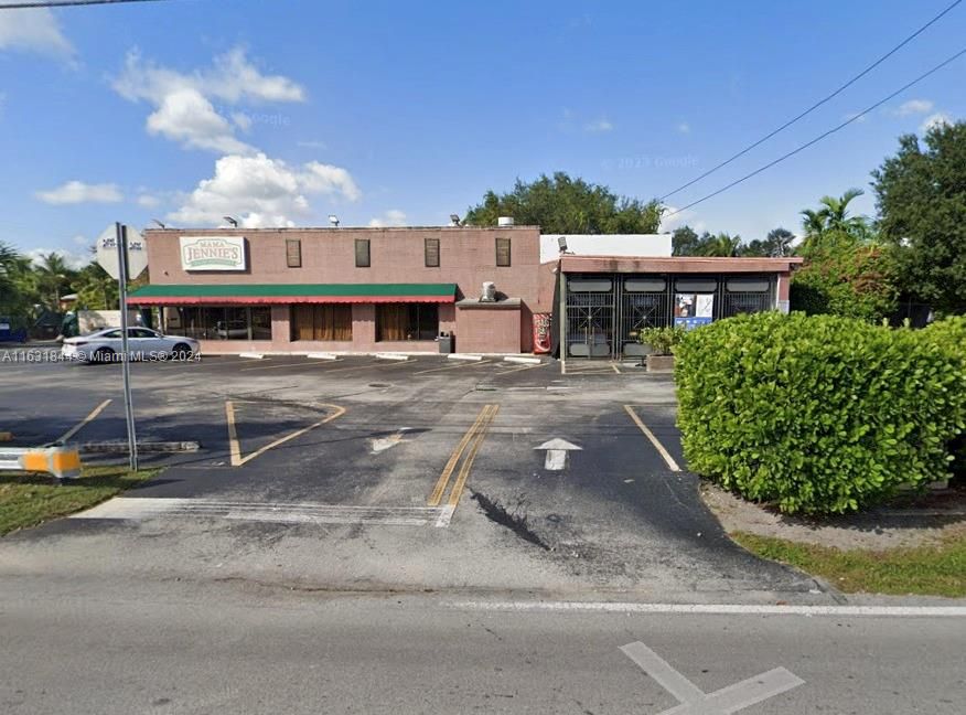 11720-11740 NE 2nd Ave
