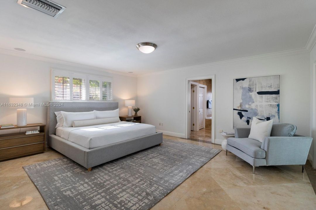 Active With Contract: $1,999,000 (4 beds, 3 baths, 3301 Square Feet)