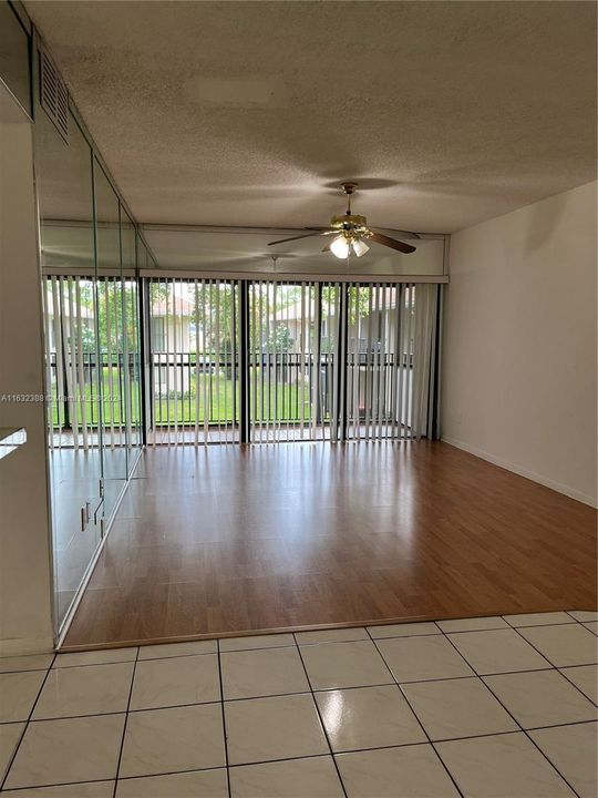 Recently Rented: $2,000 (2 beds, 2 baths, 858 Square Feet)