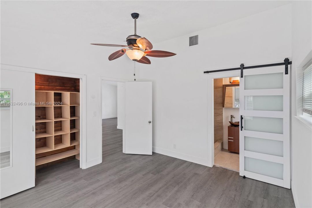 Recently Sold: $520,000 (4 beds, 3 baths, 1690 Square Feet)