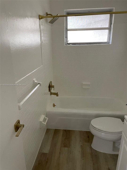 Recently Rented: $1,600 (1 beds, 1 baths, 6066 Square Feet)