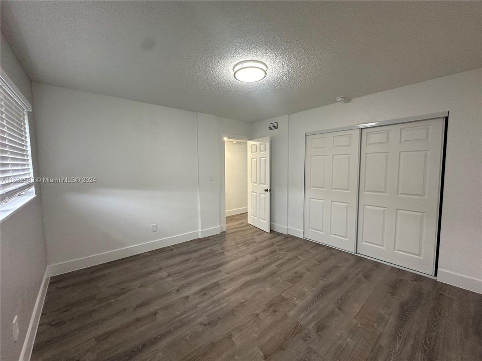 Recently Rented: $1,595 (1 beds, 1 baths, 0 Square Feet)