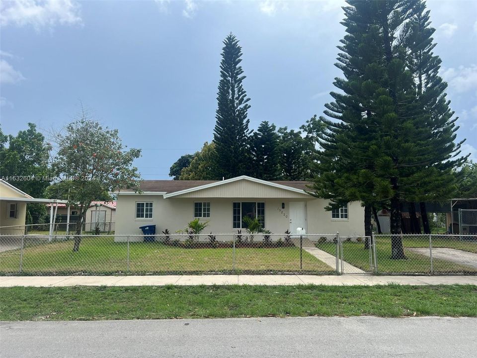 Recently Sold: $509,900 (3 beds, 1 baths, 1104 Square Feet)