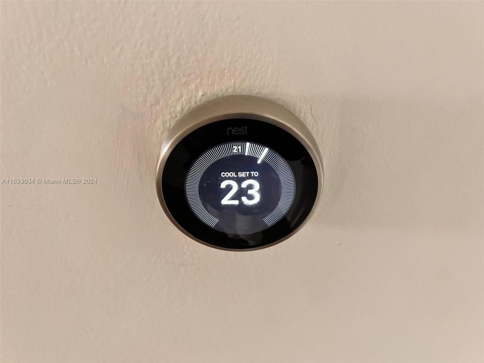 Smart NEST Thermostat