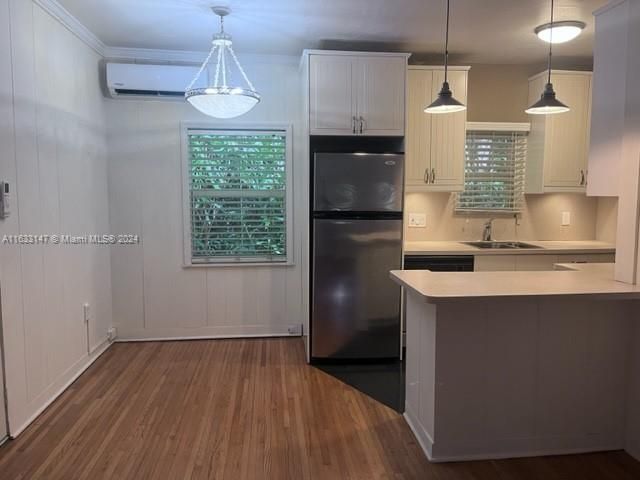 Recently Rented: $2,000 (1 beds, 1 baths, 650 Square Feet)