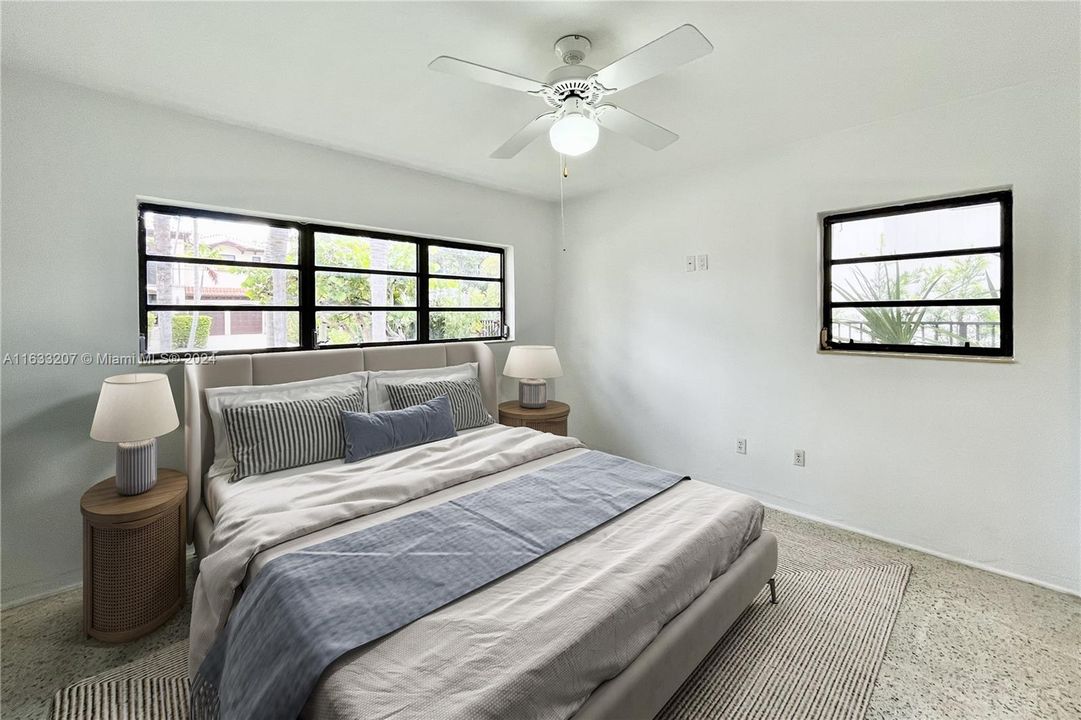 最近租的: $10,500 (4 贝兹, 3 浴室, 2204 平方英尺)