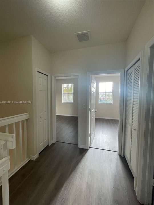 Recently Rented: $2,600 (3 beds, 2 baths, 1540 Square Feet)