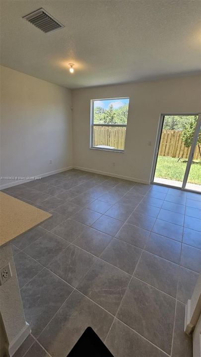 Active With Contract: $3,400 (3 beds, 2 baths, 0 Square Feet)