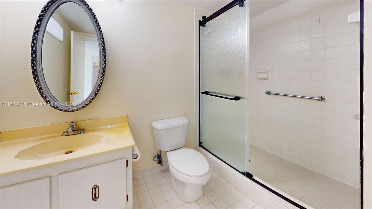 For Sale: $345,000 (2 beds, 2 baths, 1400 Square Feet)